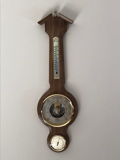 Countryman Rustic Oak Banjo Barometer